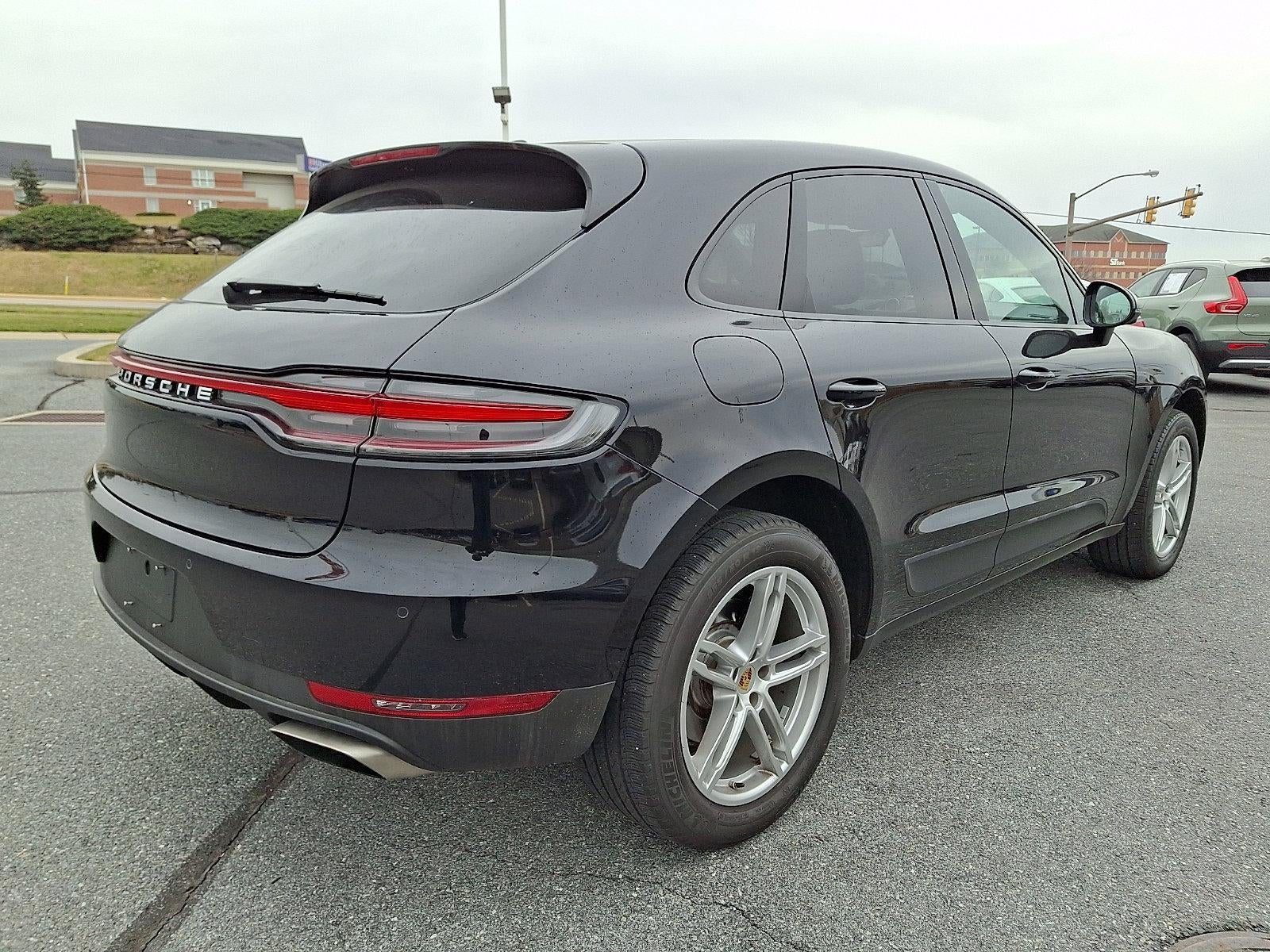 2021 Porsche Macan AWD