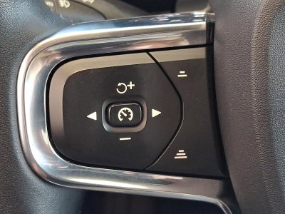 2021 Volvo XC40 T5 AWD Inscription