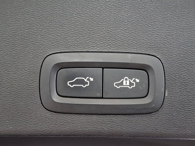 2021 Volvo XC40 T5 AWD Inscription