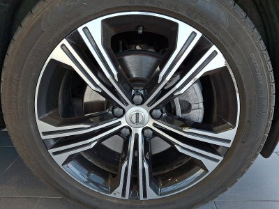 2021 Volvo XC40 T5 AWD Inscription