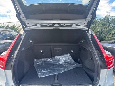 2021 Volvo XC40 T5 AWD R-Design