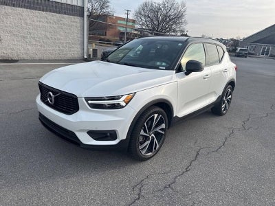 2020 Volvo XC40 T5 AWD R-Design