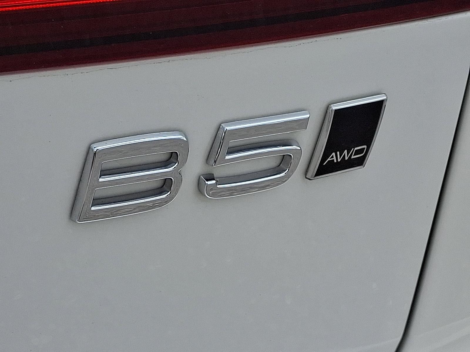 2024 Volvo V60 Cross Country B5 AWD Plus