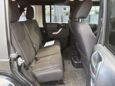 2017 Jeep Wrangler Unlimited Sahara 4x4