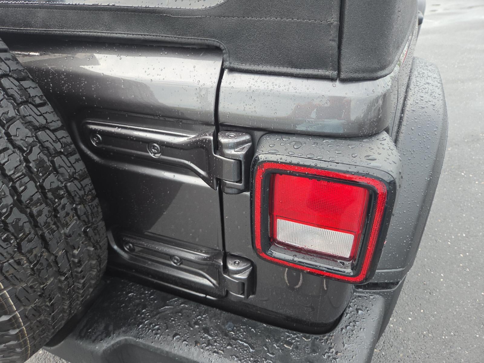 2022 Jeep Wrangler Sport S 4x4