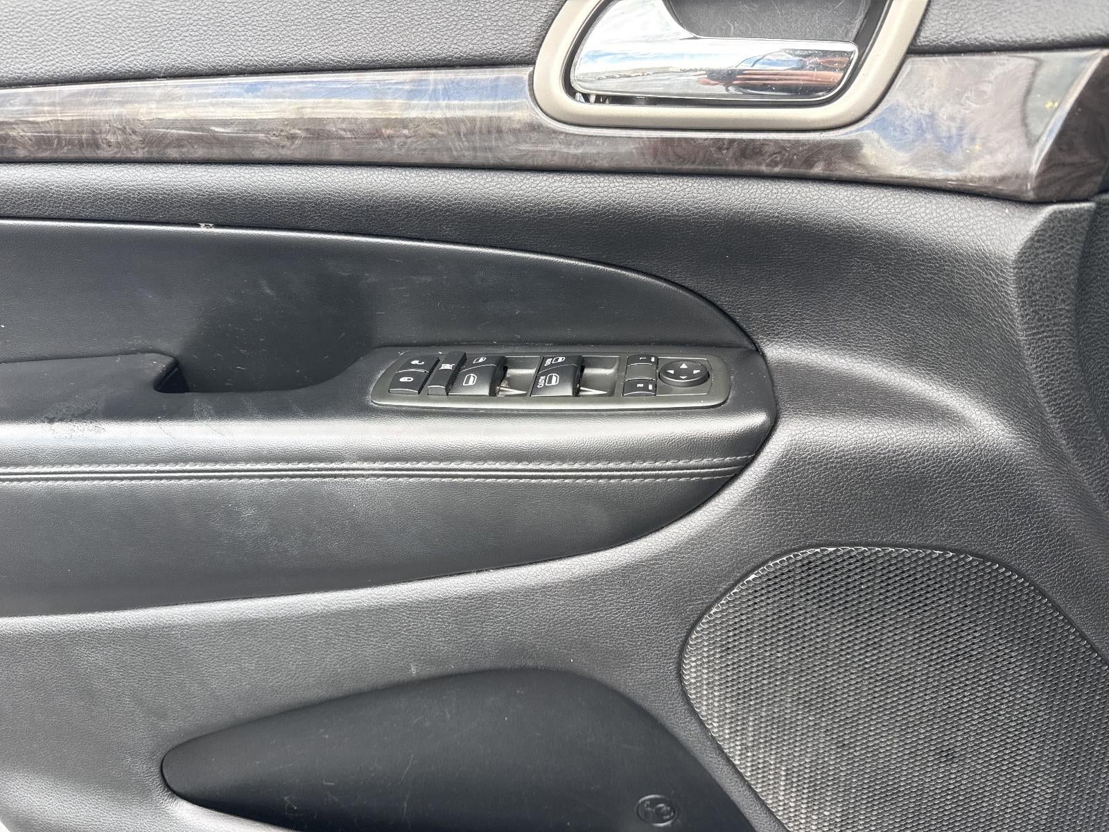 2012 Jeep Grand Cherokee 4WD 4dr Laredo