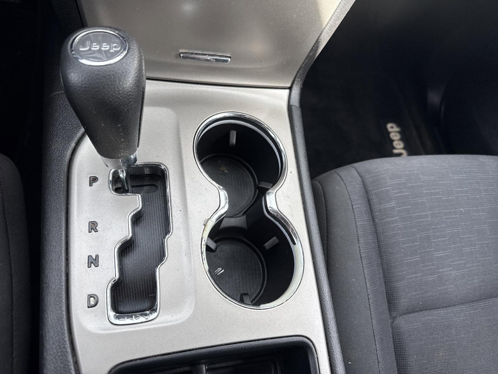 2012 Jeep Grand Cherokee 4WD 4dr Laredo