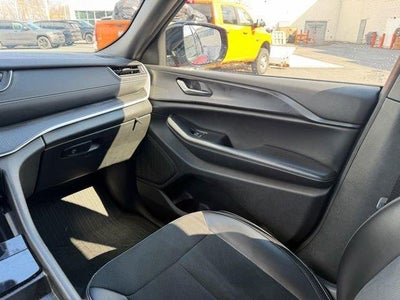 2024 Jeep Grand Cherokee Altitude 4x4