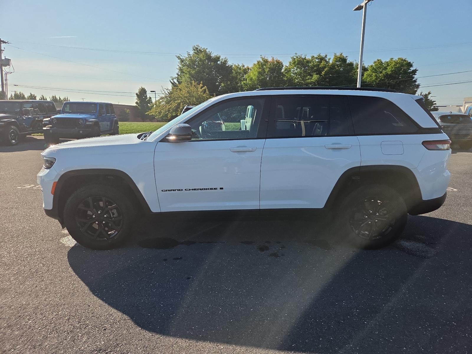 2024 Jeep Grand Cherokee Altitude 4x4