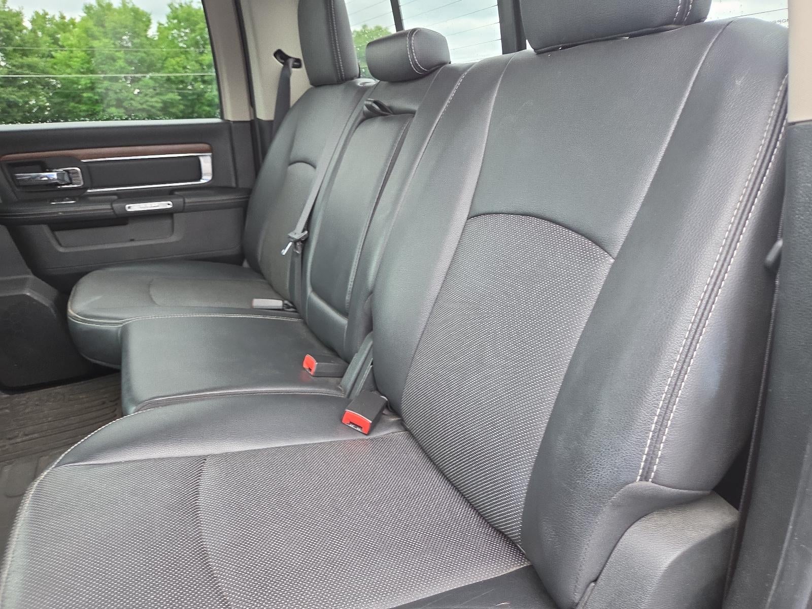 2017 RAM 1500 Laramie 4x4 Crew Cab 5'7" Box