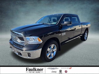 2017 RAM 1500 Big Horn 4x4 Crew Cab 6'4" Box