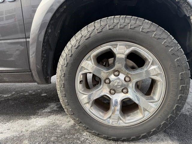 2014 RAM 1500 4WD Crew Cab 6.4 Ft Box Laramie