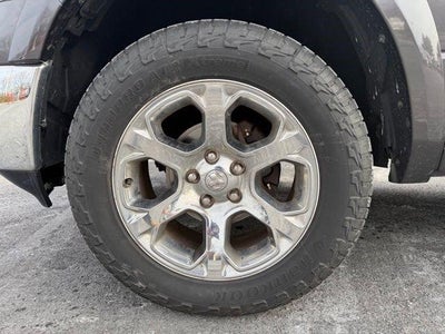 2014 RAM 1500 4WD Crew Cab 6.4 Ft Box Laramie