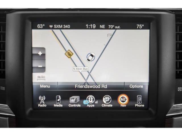 2014 RAM 1500 4WD Crew Cab 6.4 Ft Box Laramie