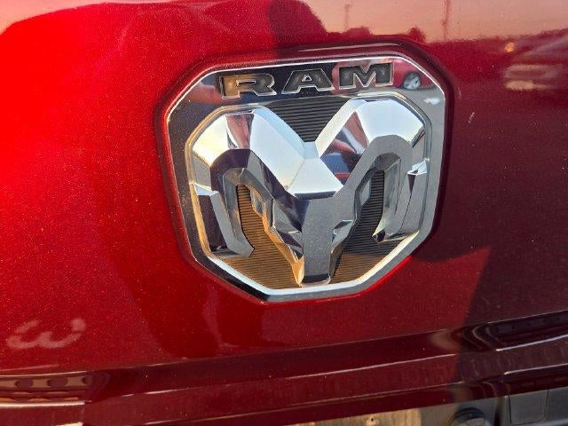 2020 RAM 1500 Big Horn 4x4 Quad Cab 6'4" Box