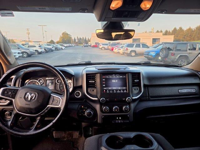 2020 RAM 1500 Big Horn 4x4 Quad Cab 6'4" Box