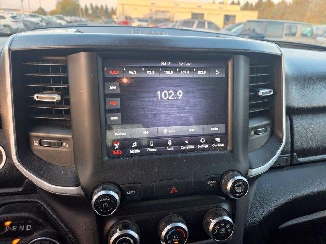 2020 RAM 1500 Big Horn 4x4 Quad Cab 6'4" Box