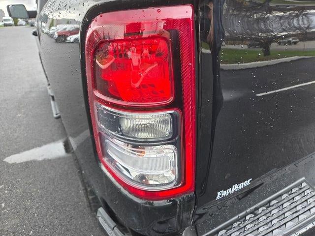 2021 RAM 1500 Big Horn 4x4 Quad Cab 6'4" Box