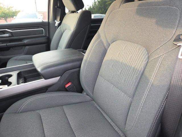 2021 RAM 1500 Big Horn 4x4 Crew Cab 5'7" Box