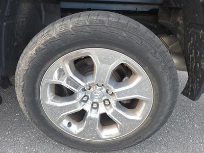 2021 RAM 1500 Big Horn 4x4 Crew Cab 5'7" Box