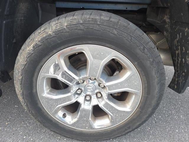 2021 RAM 1500 Big Horn 4x4 Crew Cab 5'7" Box