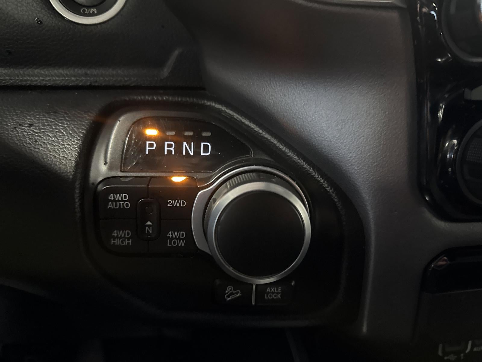 2022 RAM 1500 Big Horn 4x4 Crew Cab 5'7" Box