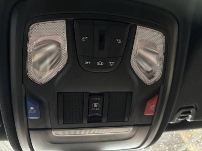 2022 RAM 1500 Big Horn 4x4 Crew Cab 5'7" Box