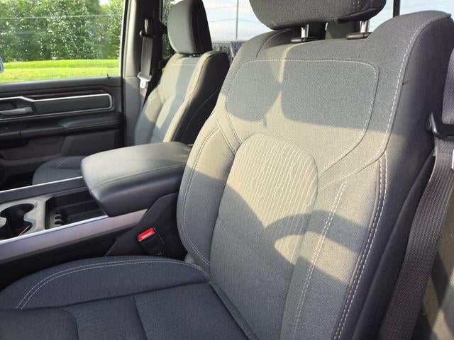 2022 RAM 1500 Big Horn 4x4 Crew Cab 5'7" Box