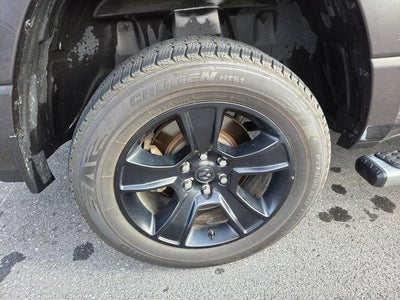 2022 RAM 1500 Big Horn 4x4 Crew Cab 5'7" Box