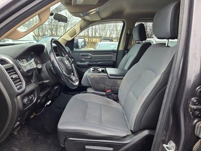 2019 RAM 1500 Big Horn/Lone Star 4x4 Crew Cab 5'7" Box