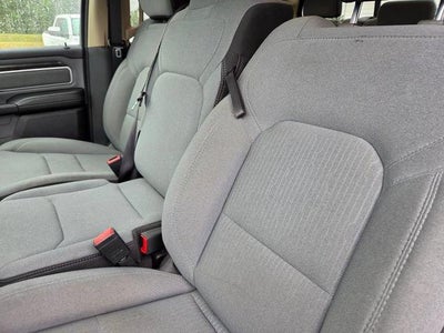 2020 RAM 1500 Big Horn 4x4 Crew Cab 5'7" Box