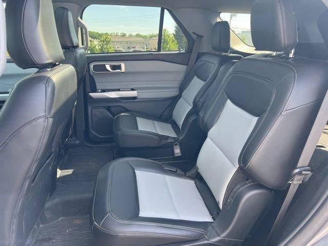 2023 Ford Explorer XLT 4WD