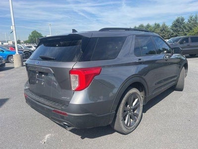 2023 Ford Explorer XLT 4WD