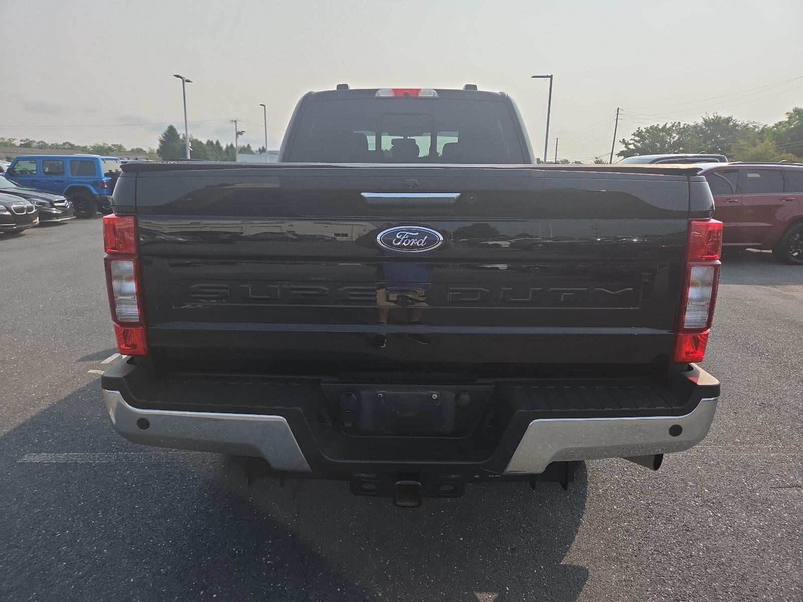 2022 Ford Super Duty F-250 SRW LARIAT 4WD Crew Cab 6.75' Box