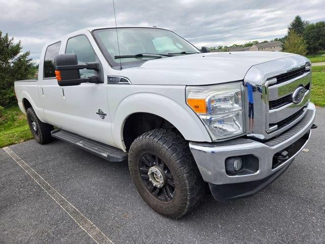 2016 Ford Super Duty F-250 SRW 4WD Crew Cab 6-3/4 Ft Box Lariat