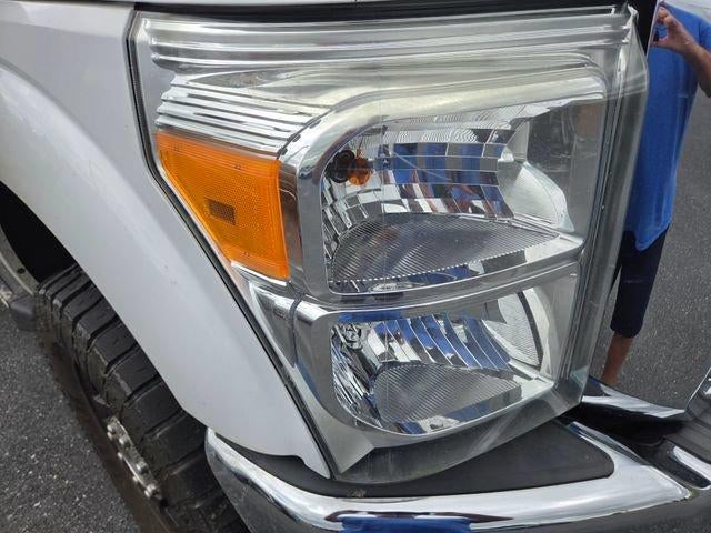2016 Ford Super Duty F-250 SRW 4WD Crew Cab 6-3/4 Ft Box Lariat
