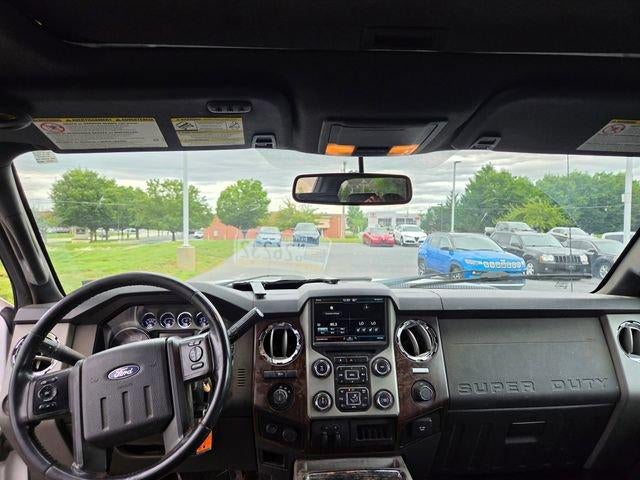 2016 Ford Super Duty F-250 SRW 4WD Crew Cab 6-3/4 Ft Box Lariat