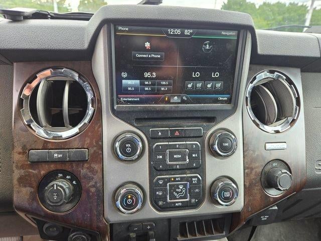 2016 Ford Super Duty F-250 SRW 4WD Crew Cab 6-3/4 Ft Box Lariat