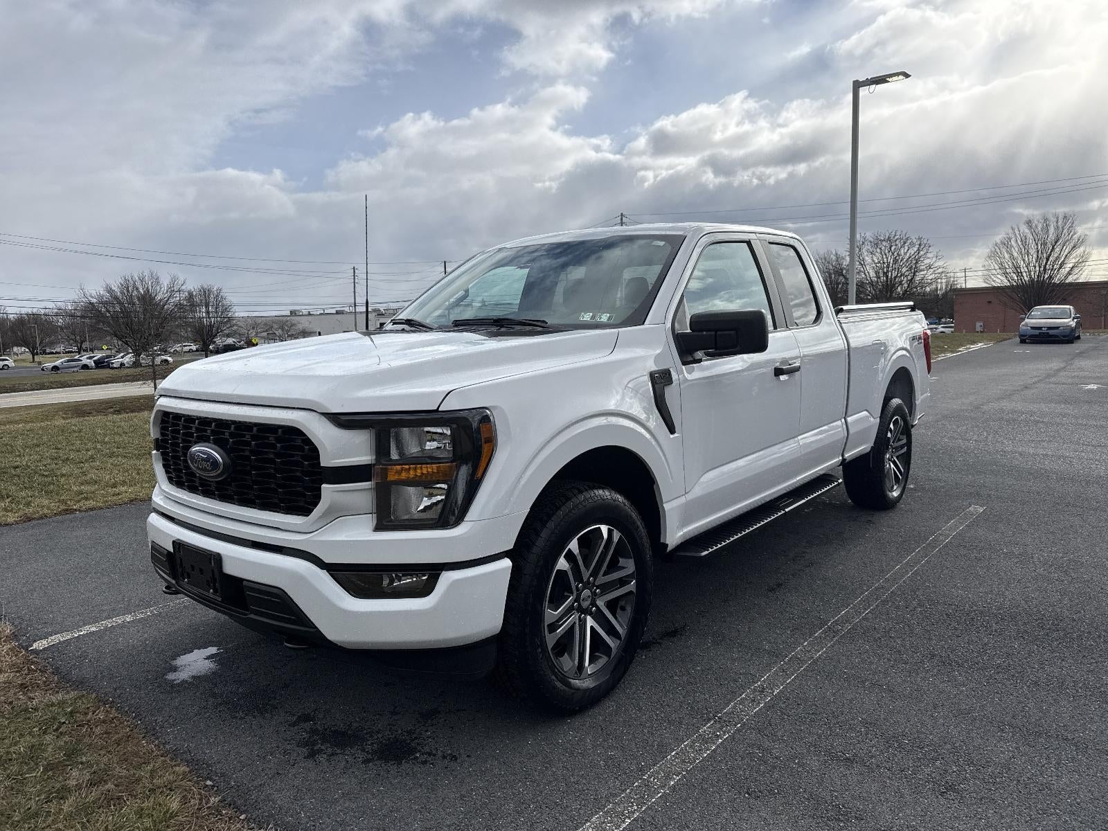 2023 Ford F-150 XL 4WD SuperCab 6.5' Box