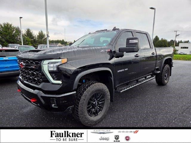 2024 Chevrolet Silverado 2500 HD Crew Cab Standard Box 4-Wheel Drive ZR2