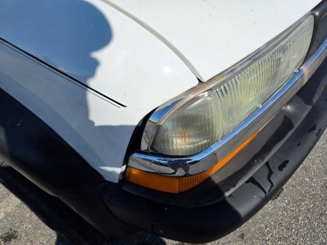 2003 Chevrolet S-10 LS