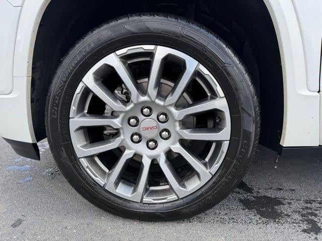 2023 GMC Acadia AWD Denali