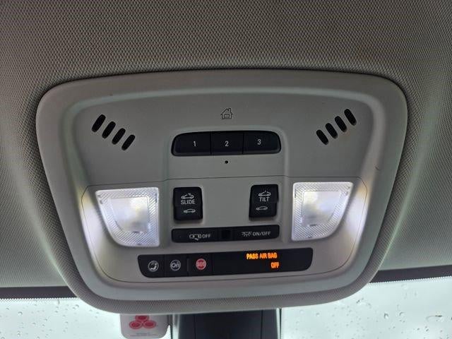 2020 Chevrolet Traverse AWD 2LT