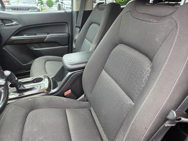 2017 GMC Canyon Crew Cab Short Box 4-Wheel Drive SLE