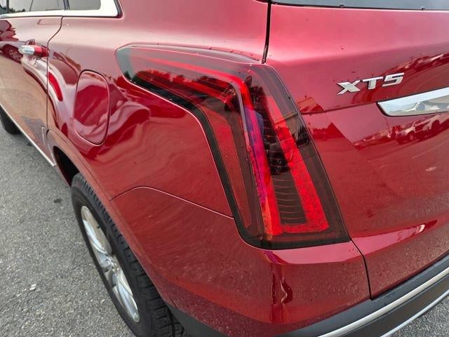 2023 Cadillac XT5 AWD 4dr Premium Luxury
