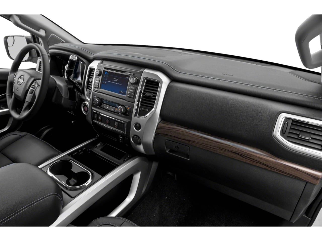2019 Nissan Titan 4x4 Crew Cab SL