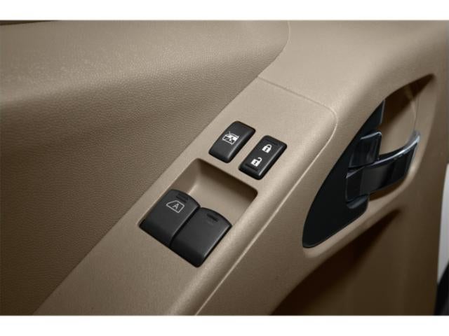 2012 Nissan Frontier 4WD King Cab Auto SV