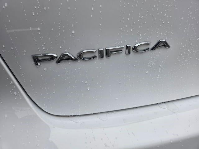 2025 Chrysler Pacifica Select FWD