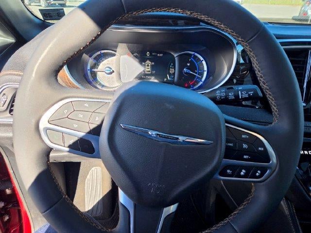 2023 Chrysler Pacifica Hybrid Pinnacle FWD
