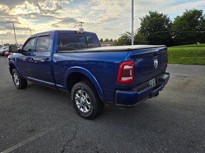 2019 RAM 3500 Laramie 4x4 Crew Cab 6'4" Box